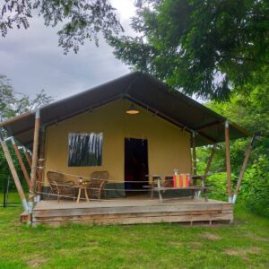 Camping-Les-Suchères-Safaritent-1-vierkant