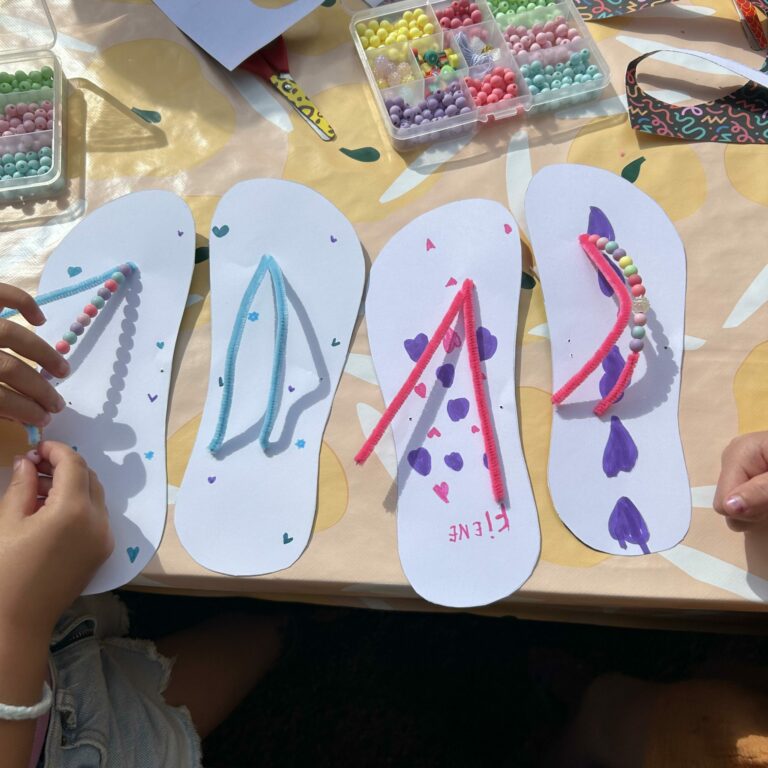 Camping-Les-Suchères-slippers-1-vierkant
